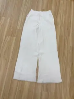 alo リブニットパンツ
