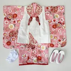 七五三 着物セット 麻の葉模様 被布 ベレー帽 草履 16日までの金額です。 七五三 着物セット 麻の葉模様 被布 ベレー帽