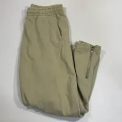 Item thumbnail for item cb977e2b-7afc-4a54-aa61-55330fde32d9