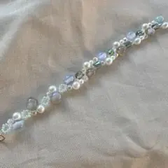 ハンドメイド ブレスレット 淡い青と白