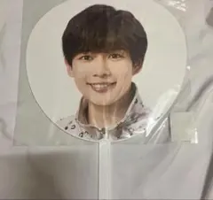 長尾謙杜 うちわ なにわ男子 あけおめ