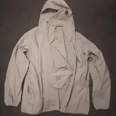 UNIQLO XL ポケッタブルパーカー NANODESIGN