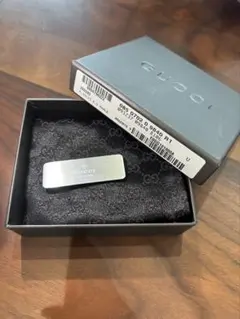 【値下げしました】GUCCI マネークリップ シルバー 202593のサムネイル