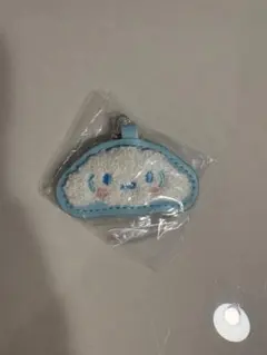シナモン　サンリオ　サガラ刺繍キーホルダー