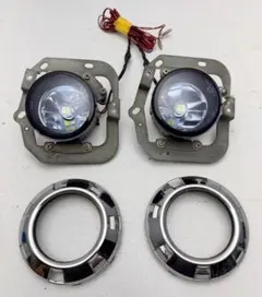 三菱 デリカ CV4W 純正 フォグランプ メッキベゼル LED (T326)のサムネイル