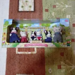 新品未開封　シルバニアファミリー　フレンチブルドッグ　ファミリー