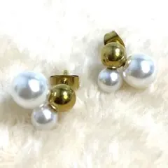 パール ゴールドスタッドピアス　ステンレス製　可愛い　お洒落　カジュアル　新品
