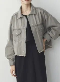 ショートデニムジャケット