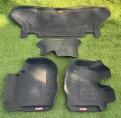 ハイエース FLEX 3Dフロアマット 前後セット ナローボディ用 - メルカリ