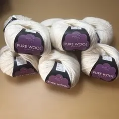 ピュアウール 100% ホワイト30g 約39m8玉（A）