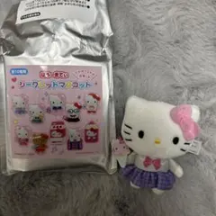 ハローキティ　シークレットマスコット スクールコレクション 制服 アイス