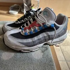 Nike Air Max 95 グレー/ブラック/レッド/ブルー/イエロー