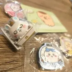 ちいかわ くら寿司 キーホルダー、マグネット×2 カード