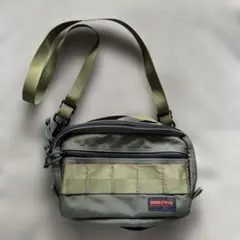 【値下】【美品】貴重 BRIEFING ショルダーバッグ VIPERのサムネイル