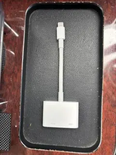 Apple 純正　HDMI変換アダプタ