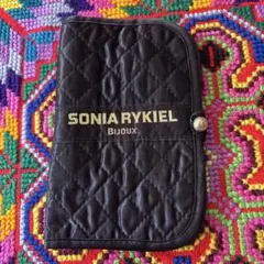 Item thumbnail for item 7024c40d-6089-49c3-ab3a-0b1da5bbb97c