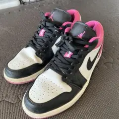 Nike Air Jordan 1 ブラック/ピンク　断捨離したいので，値下げ