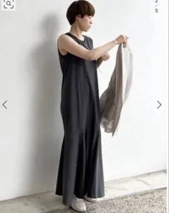 美品 Plage プラージュ ティアードノースリーブワンピース グレー コットン