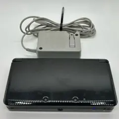 ニンテンドー3DS ブラック 本体 ACアダプター付き　ブラック