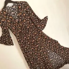 ZARA 花柄 Vネック マキシドレス