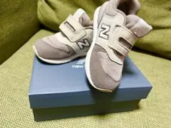 New Balance ZB9PA3 ベージュ 15.5cm