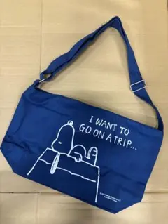 スヌーピー ショルダーバッグ ネイビー　2017年製