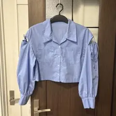 ライトブルー 肩あき 長袖シャツ ブラウス