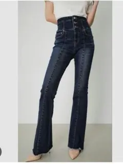 AZUL BY MOUSSY ハイウエストボタンフレアデニムのサムネイル