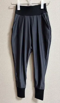 2026年最新】feelcycleレギンスの人気アイテム - メルカリ