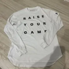 Under Armour 長袖カットソー ホワイト タグ薄れ