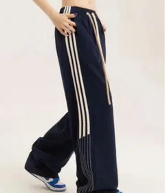 vipoa ワイドトラックパンツ