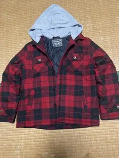 赤と黒のチェック柄ジャケット