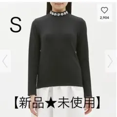 新品未使用★GU★ビジューコンパクトハイネックプルオーバー★黒Sサイズ