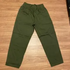 GUオリーブグリーン ゴムウエスト ストレートパンツ コットン混合
