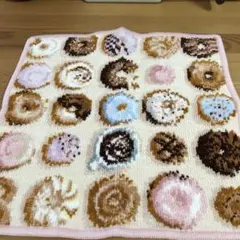 LOVERARY ドーナツ柄ハンカチ