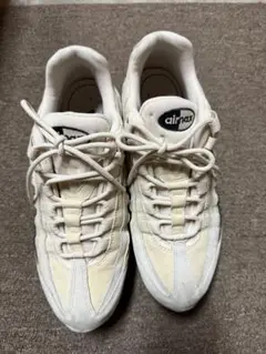 Nike Air Max 95 ベージュ