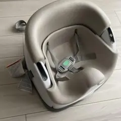 Ingenuity ベビー　チェア