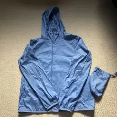 UNIQLO ポケッタブルUVカットパーカー　M ブルー　小学生　春夏