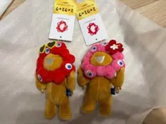 最新)焦げてるミャクミャクぬいぐるみキーホルダー2点 - メルカリ