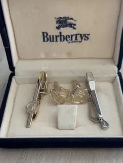 【Burberrys】ネクタイ・カフスピンセット 【未使用】