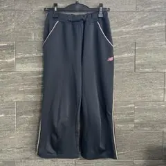 美品❗️New Balance 七分丈トレーニングパンツ 黒