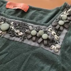 美品　SUNAUNA グリーン 半袖トップス