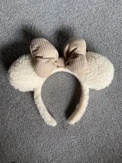 ディズニー　カチューシャ　ミニーちゃん　モコモコ　ホワイト