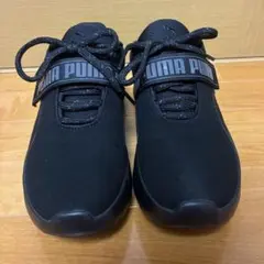 【週末限定セール】PUMA 厚底スニーカーのサムネイル