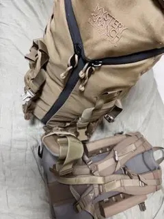 新品 ミステリーランチ OVERLOAD INTL バックパック オーバーロード