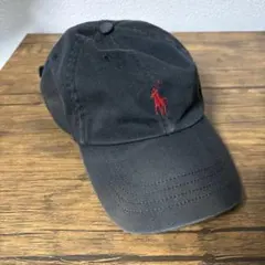 POLO 黒キャップ 赤ロゴ