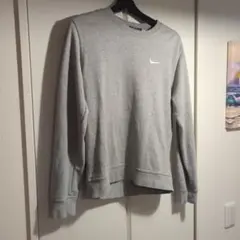 Nike グレー トレーナー M