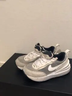 Item thumbnail for item 18b0030f-acf7-4fb4-ae98-145567a880f6