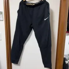 Nike Dri-FIT ブラックジャージパンツ M
