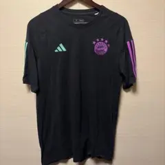 バイエルン　Tシャツ　23/24 XLサイズ(ヨーロッパMサイズ)のサムネイル